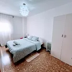 Confort Y Relax Centro Апартаменты *